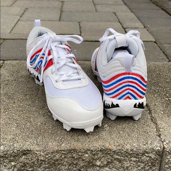 Hand painted brand new baseball cleatsNWOT - Picture 3 of 3